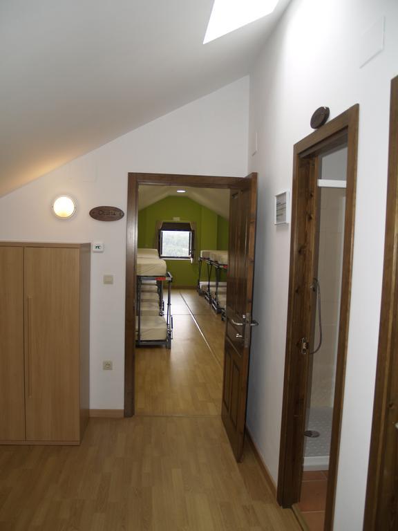 Albergue De Yebra Yebra de Basa Cameră foto