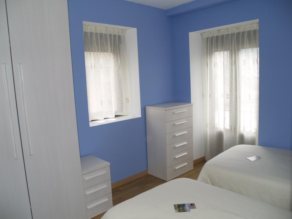 Albergue De Yebra Yebra de Basa Cameră foto