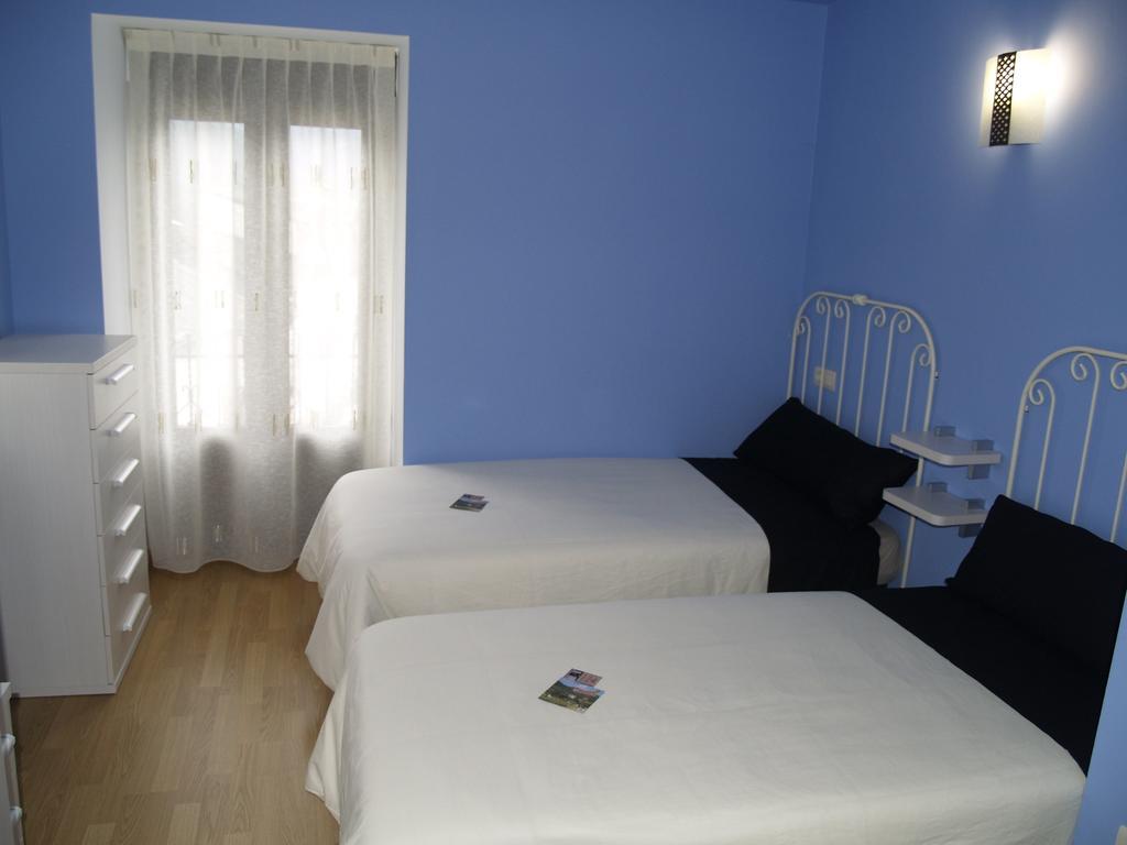 Albergue De Yebra Yebra de Basa Cameră foto